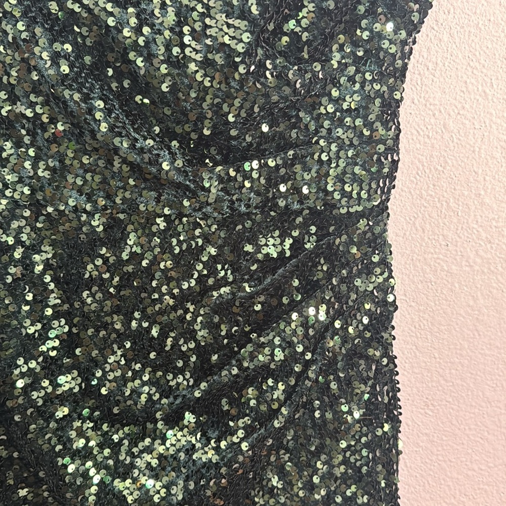 Betsy & Adam Dark Green Sequin Mini Dress - Picture 7 of 10